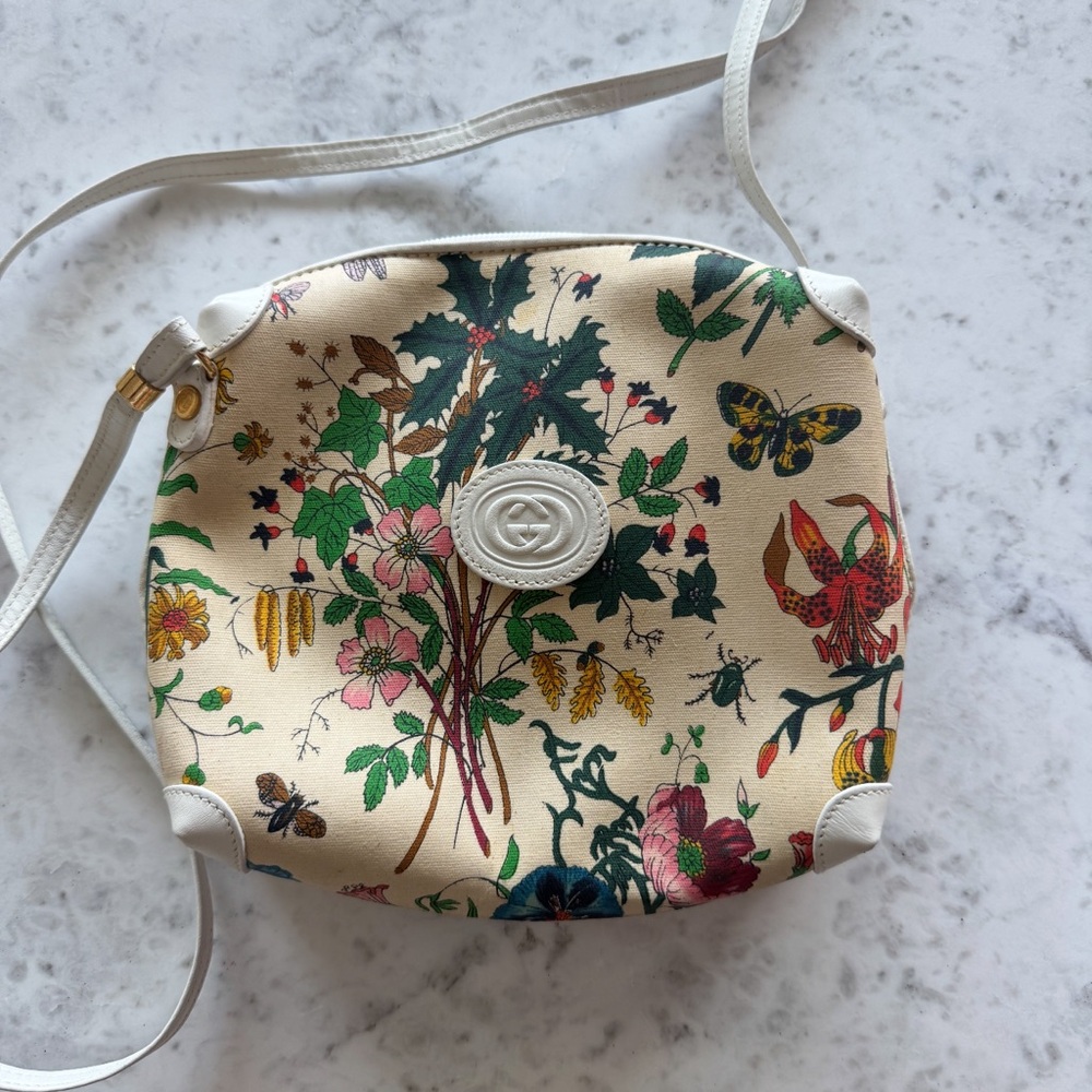Gucci purse